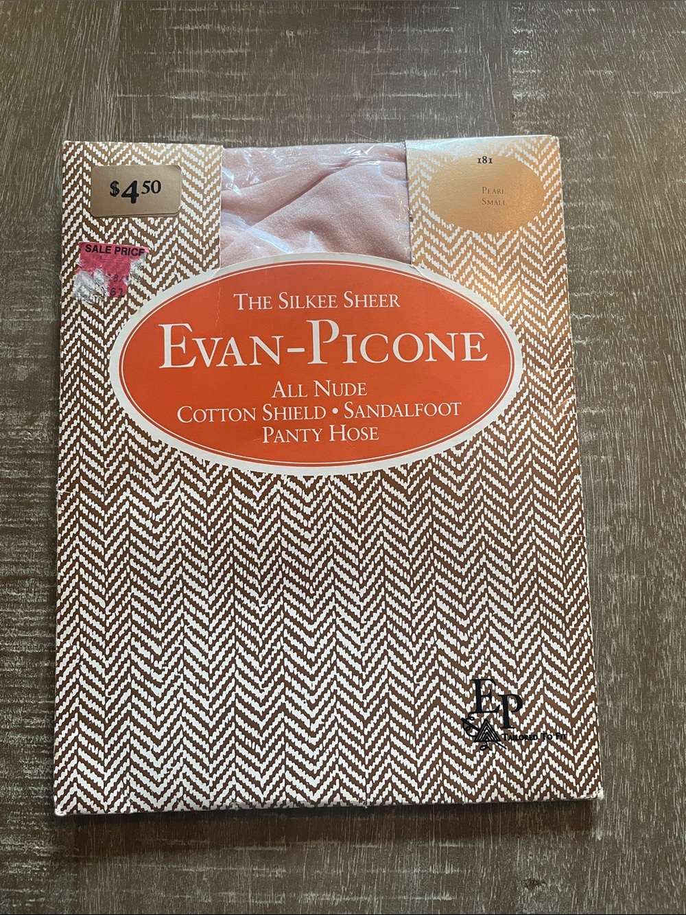 Vintage Evan-Picone Sheer Pantyhose in Pearl (Light Pink/Nude), Size Small